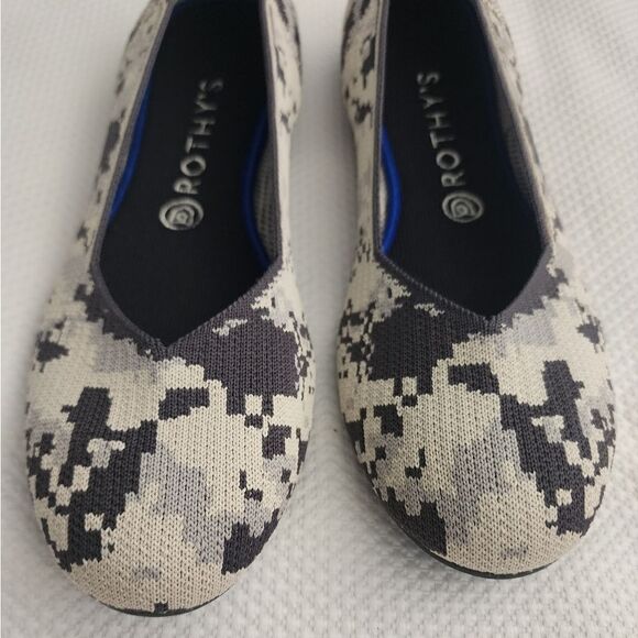 ROTHY'S Round Toe Ash Gray Camo Flats Shoe Size 10 - Picture 6 of 8